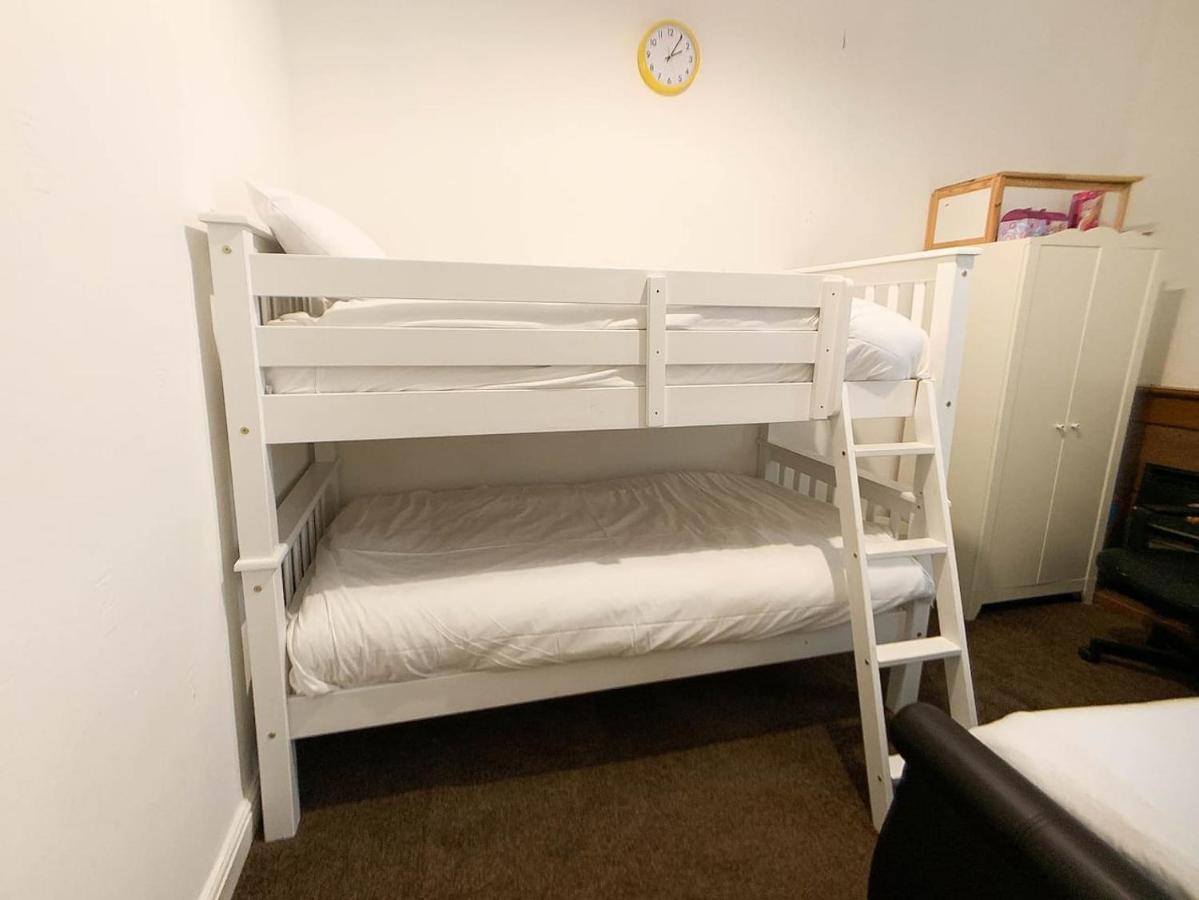 Large Glasgow South Family Home - Free Parking Dış mekan fotoğraf