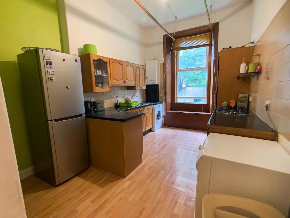 Large Glasgow South Family Home - Free Parking Dış mekan fotoğraf